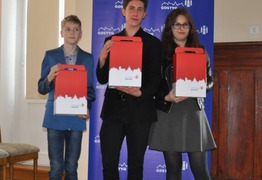 Patryk Młynarczyk, Jan Szczepecki i Joanna Jędrysiak (photo)