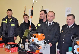Nowy sprzęt dla strażakow ochotników (photo)