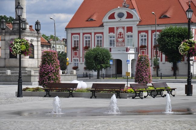 Pomóż