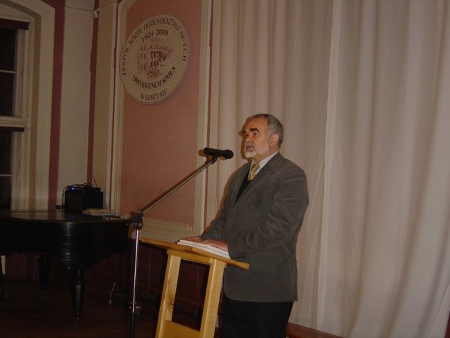 Prof.