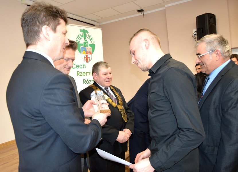 Wyróżnienia